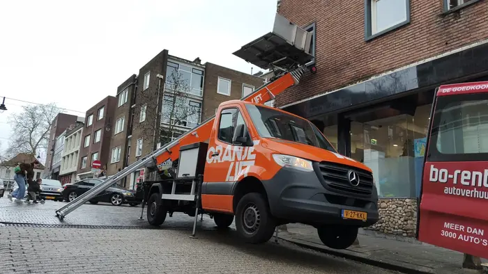 Verhuislift in centrum Haarlem